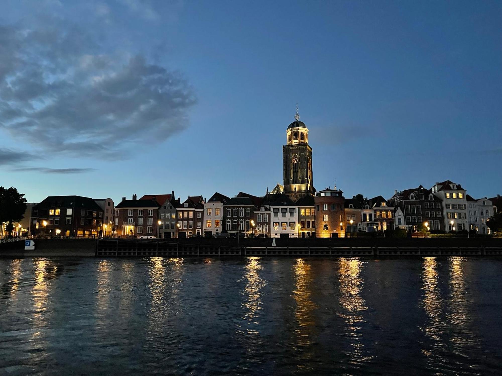 De Slaapfabriek Vakantiehuis En Trainingslocatie Teuge Exteriör bild