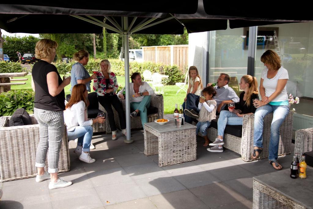 De Slaapfabriek Vakantiehuis En Trainingslocatie Teuge Exteriör bild